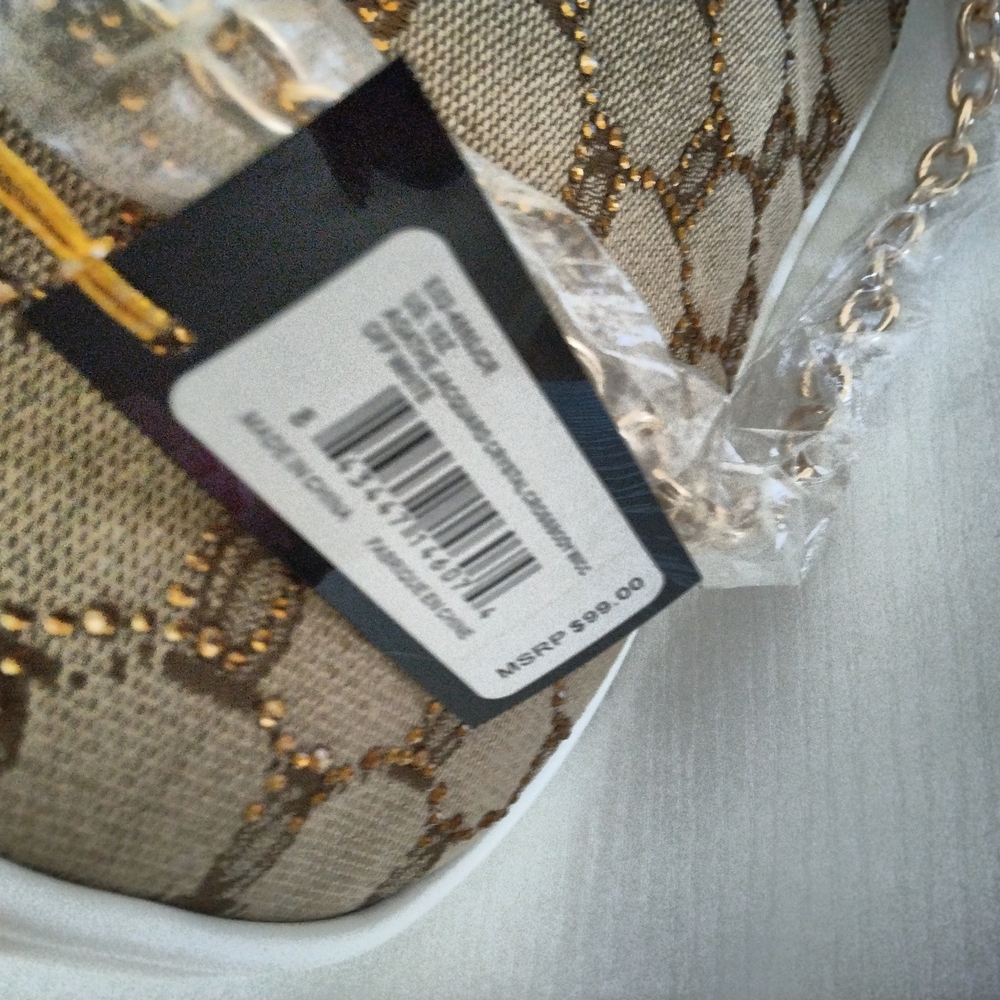 NWT BEBE Shoulder Bag. - Picture 8 of 9